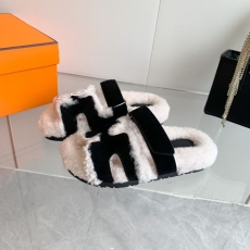 Hermes Slippers